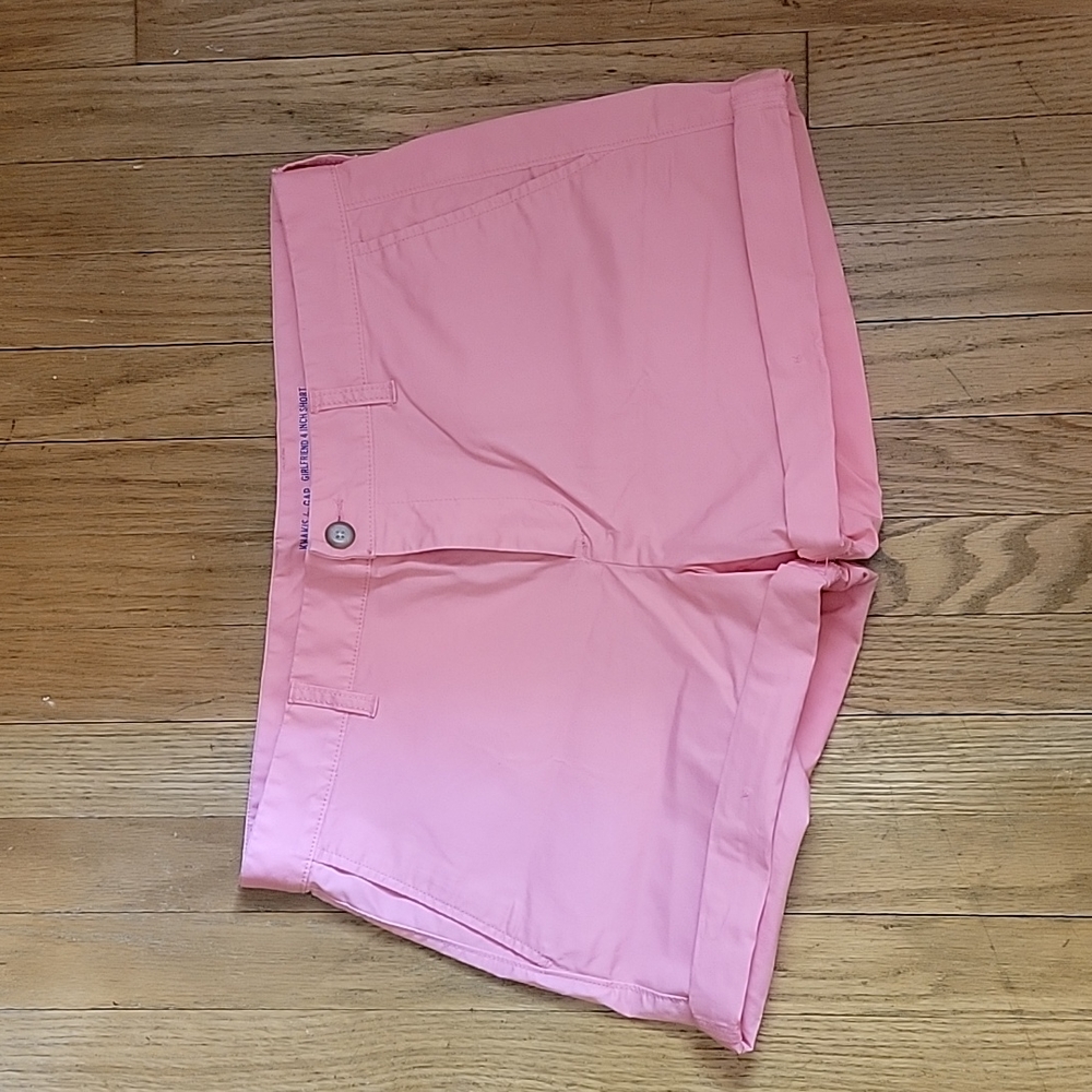 EUC GAP Girlfriend Short